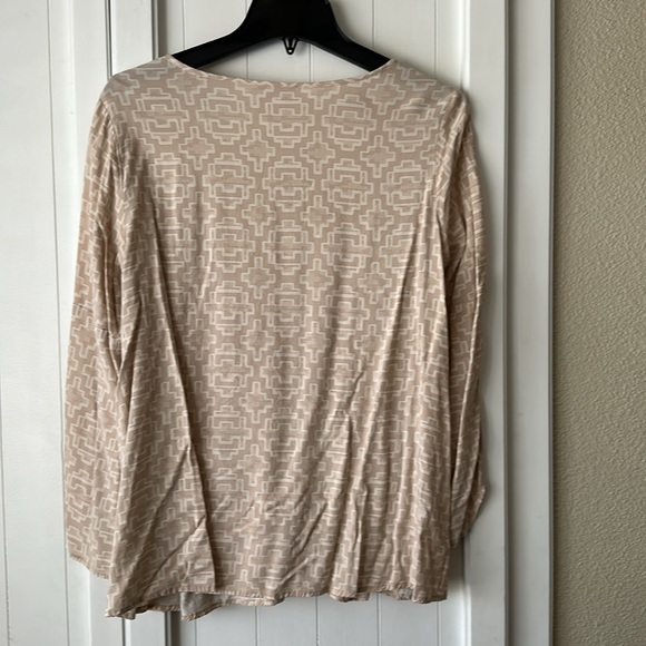 Ariat size M top - Picture 4 of 6